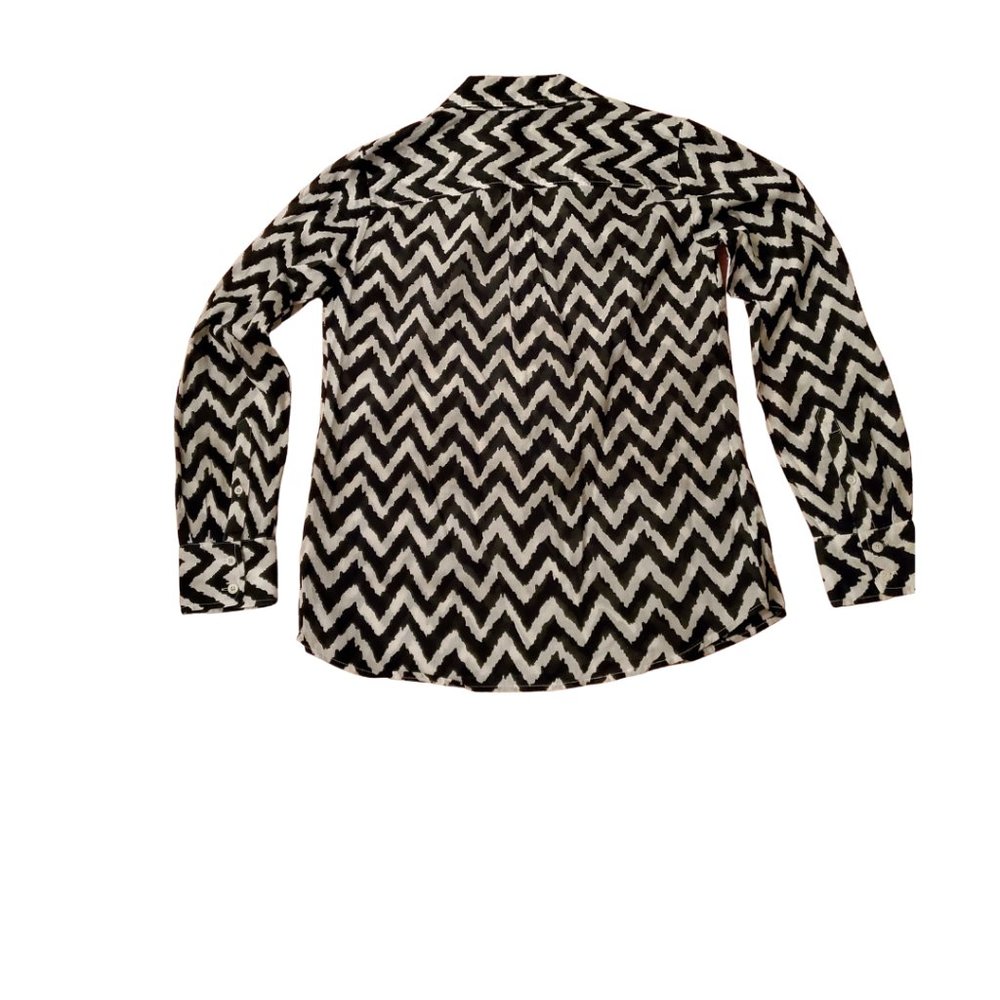 Dahlia Collection Chevron Pop Over with Buttons Blouse SZ Medium - Picture 2 of 7